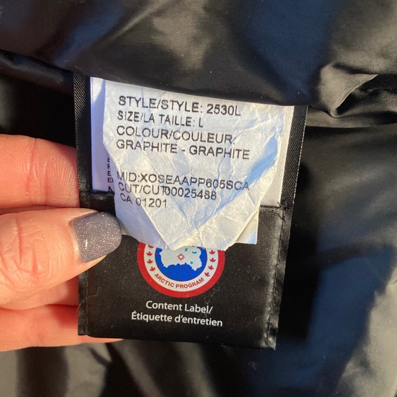 Canada Goose Montebello Parka - Picture 5 of 6